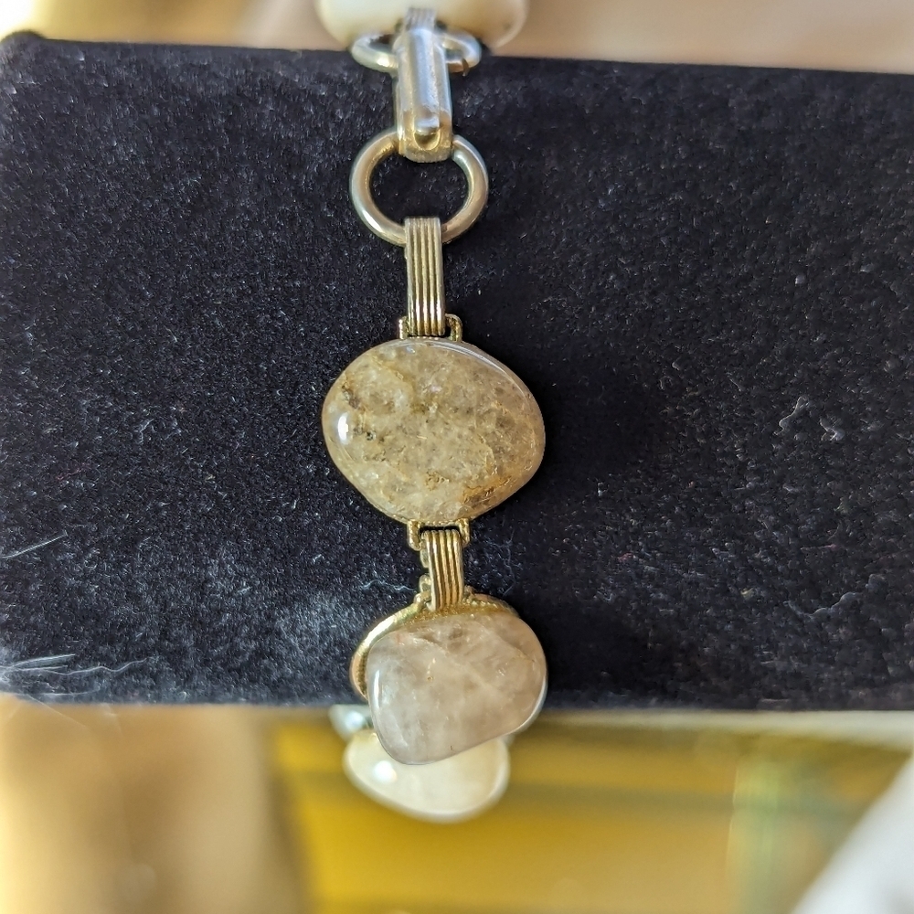 Vintage Stone Bracelet bar clasp 5.5" small bangle gold tone